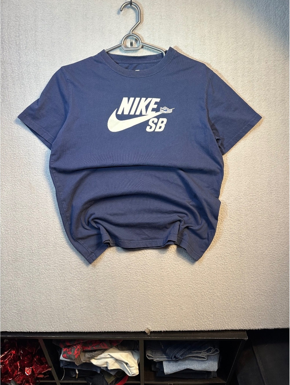 Nike SB The Nike Tee Navy Blue Graphic T-Shirt, tagged Size Kids XL loose Fit